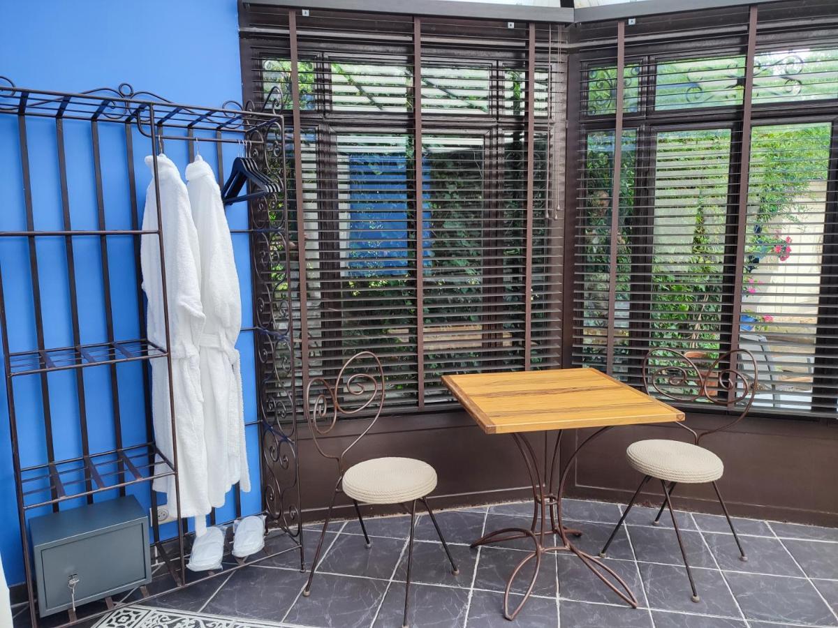 Les Jardins De La Fontaine Bed and Breakfast Alès Εξωτερικό φωτογραφία