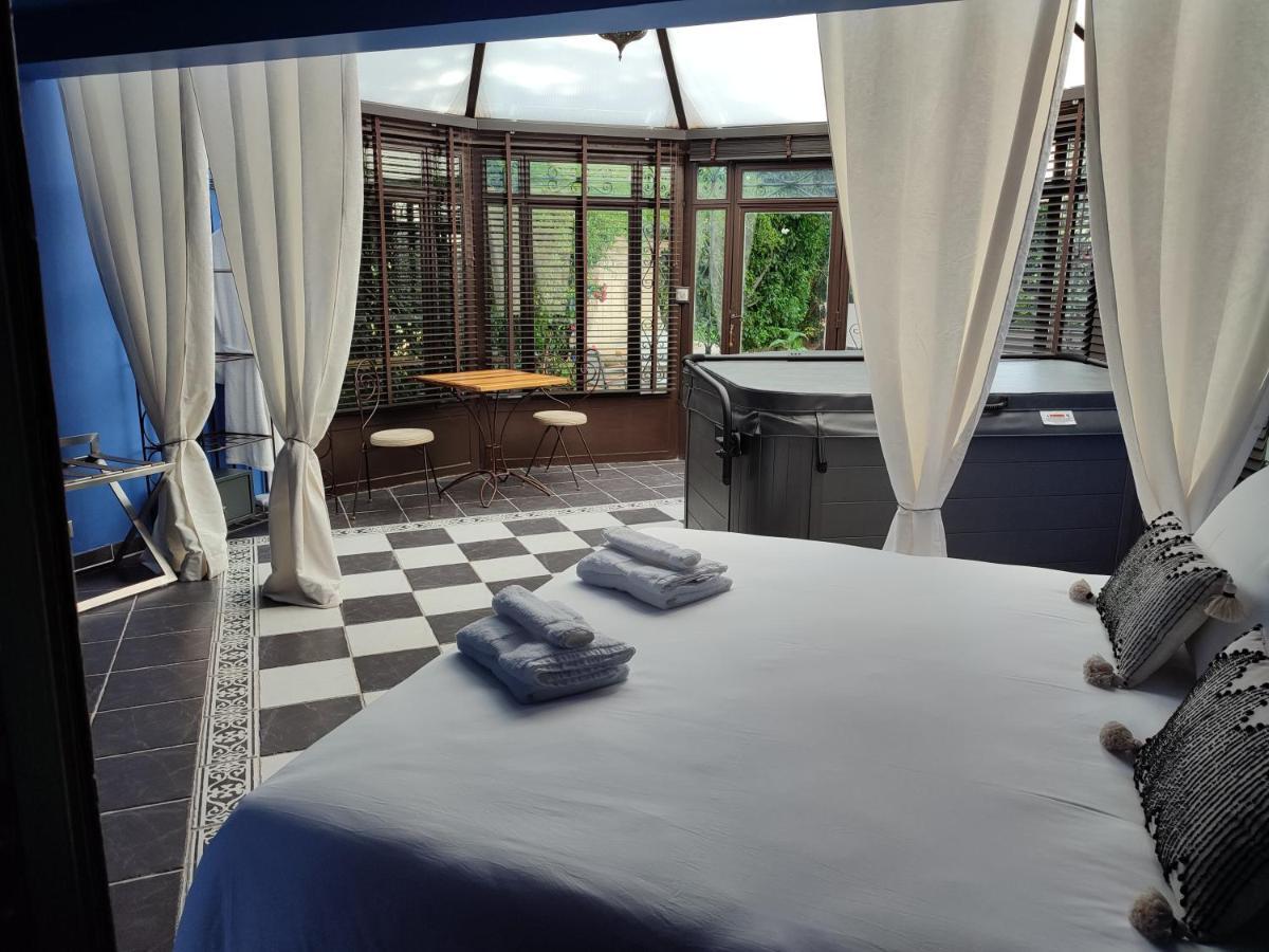 Les Jardins De La Fontaine Bed and Breakfast Alès Εξωτερικό φωτογραφία